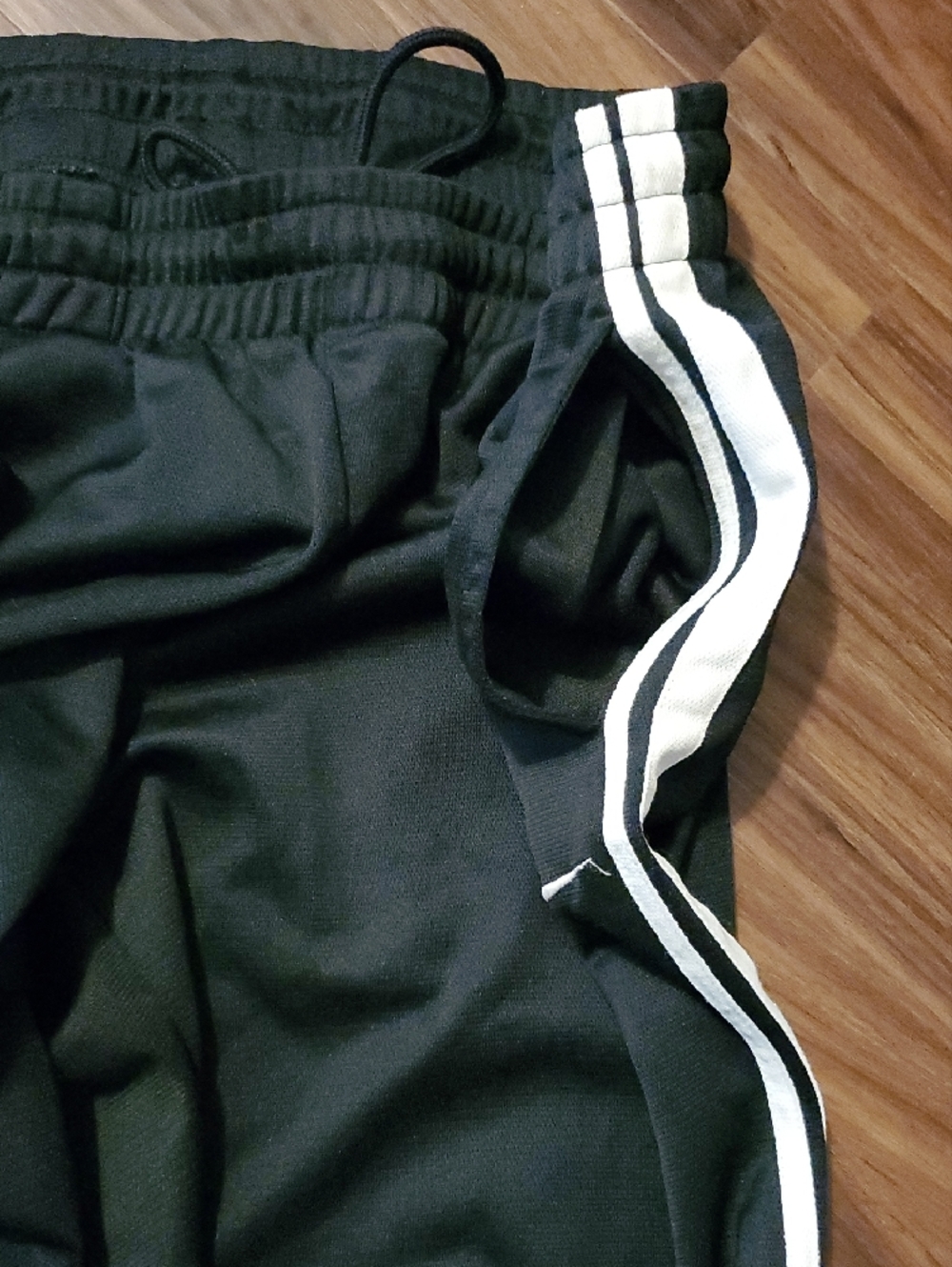 Nike Black Joggers with White Side Stripes - Picture 5 of 9